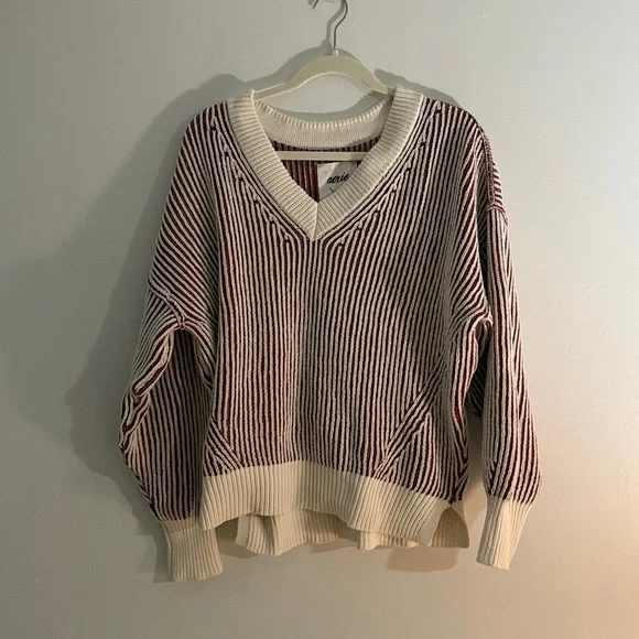aerie beyond chenille v-neck sweater - Picture 2 of 5